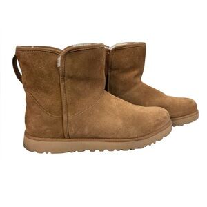 UGG women’s Cory II suede shearling- lined chestnut colored mini boot. Size 10